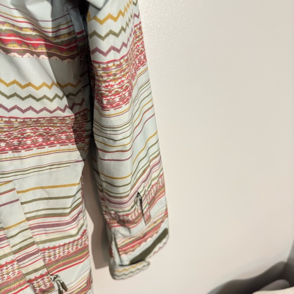 Burton Ski Jacket. - Picture 4 of 6